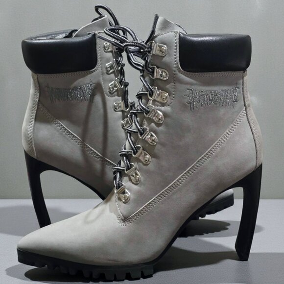 Darker Wavs ✦ Grey Suede Heeled Lace-Up Boots ✦ Charcoal Accents 4" Heel 8 NWT - Picture 2 of 16